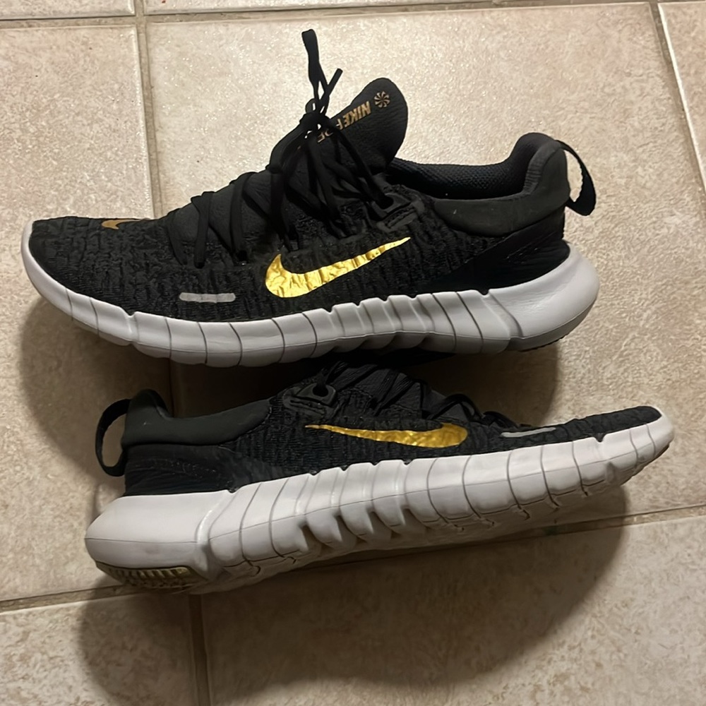 Nike Free running shoes - Picture 3 of 3